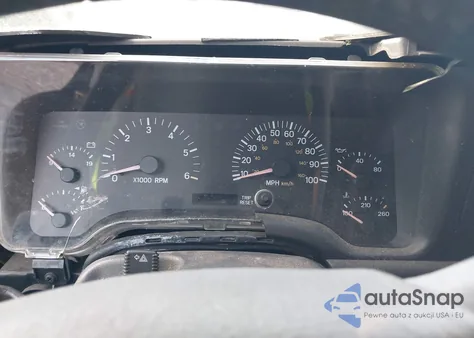 2001 Jeep Cherokee Sport z USA, uszkodzony, nr VIN 1J4FF48S01L623618